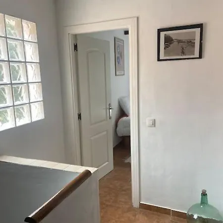 Refugio Luz De Vida Anaga * 산타크루스데 테네리페