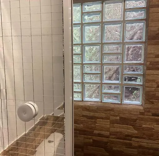 Refugio Luz De Vida Anaga