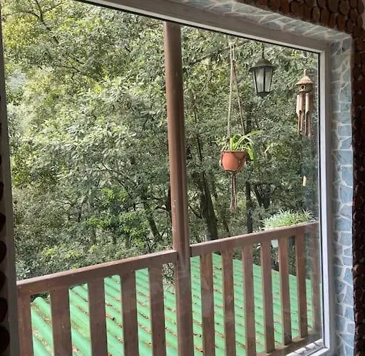 Refugio Luz De Vida Anaga * Σάντα Κρουζ Τενερίφης